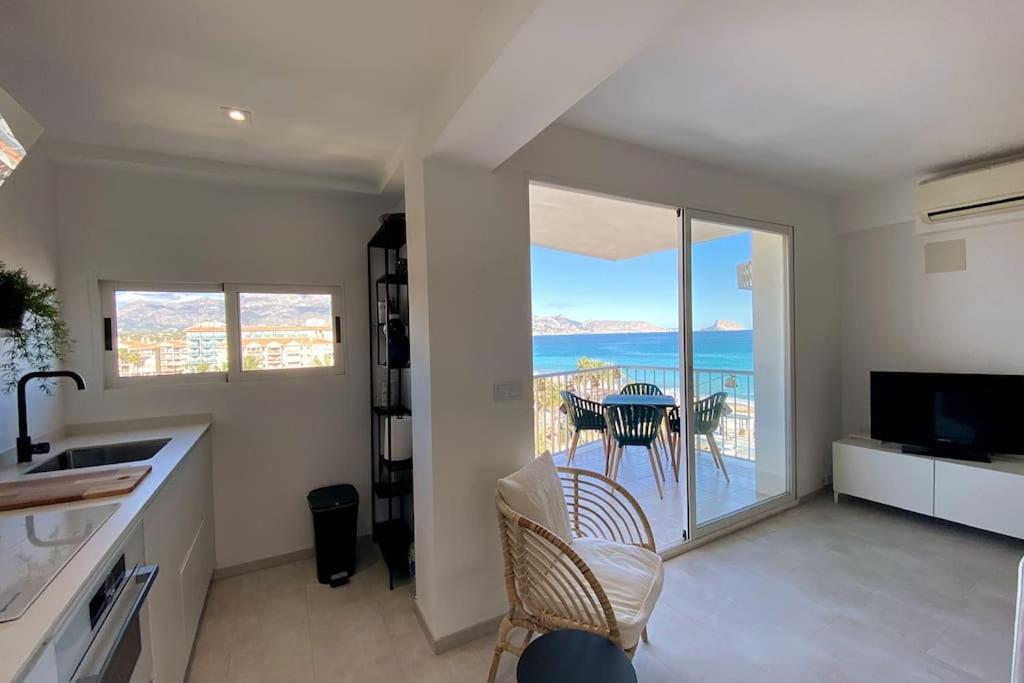 Апартаменты Cosy Flat With Magnificent Views In L'Albir Альбир Экстерьер фото