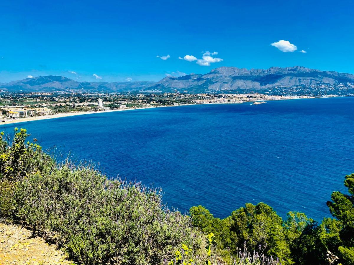 Апартаменты Cosy Flat With Magnificent Views In L'Albir Альбир Экстерьер фото